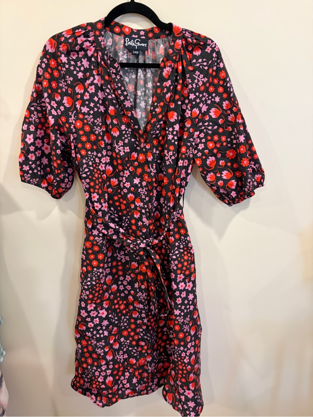 Lesly Evers V-neck Red Floral Dress Size L